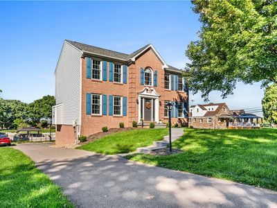 502 Meade Dr