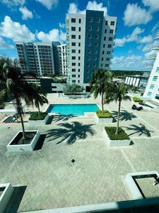 140 S Dixie Hwy APT 707