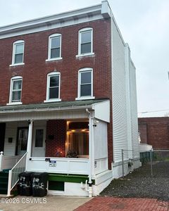 14 Eagle Ave