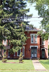 245 S Main St