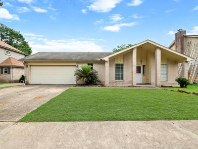 6919 River Mill Dr