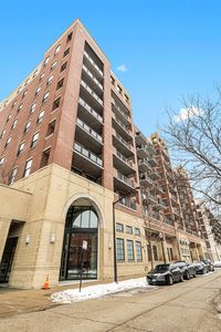 833 W 15th Pl Unit 311