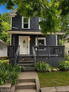 936 Ella Ct