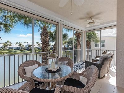 4660 Hawks Nest Way APT 204