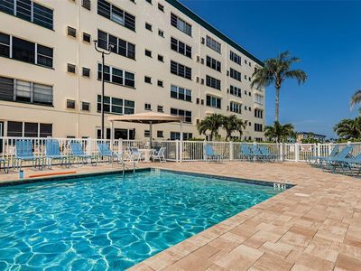 2850 59th St S APT 204