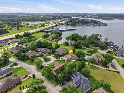 107 Forest Ct