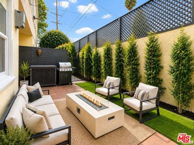 1050 N Edinburgh Ave APT 103