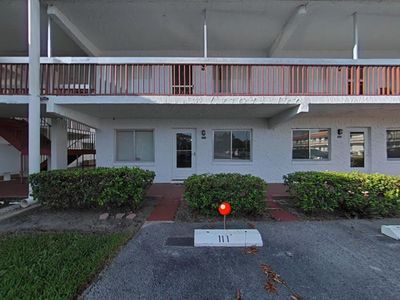 400 El Camino Dr APT 111