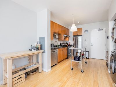 888 7th St UNIT 143
