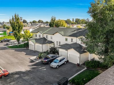 1430 S Skyline Drive