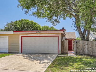 6862 Maple Springs #6862