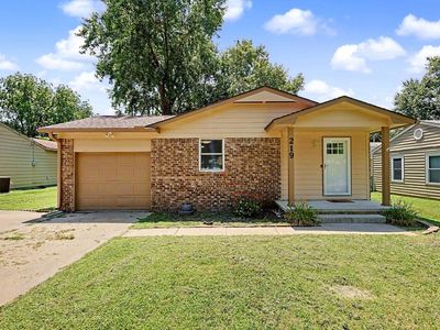 219 E Random Rd