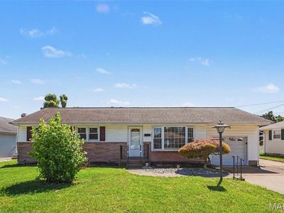 250 Monterey Dr