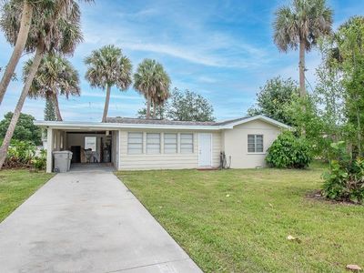 Property at 2880 1st Rd, Vero Beach, FL