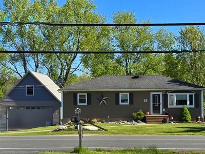 1305 Maple Hill Road