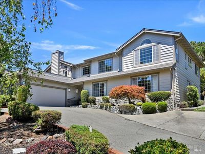 125 Tiburon Boulevard