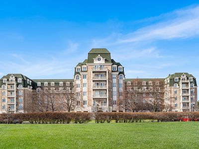 100 Marina Dr APT 201