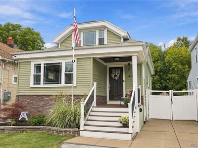 112 Densmore St