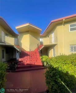 18604 NE 18th Ave APT 153