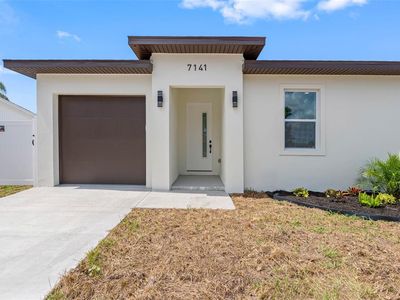 7141 IVANHOE DRIVE