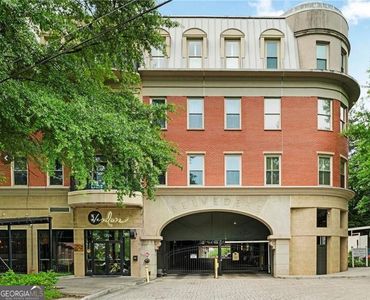 560 Dutch Valley Rd NE APT 2407