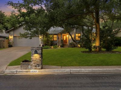 16907 Hidden Timber Wood