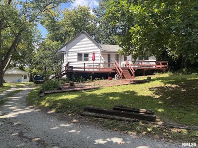 Property at 401 S 4th St, Riverton, IL
