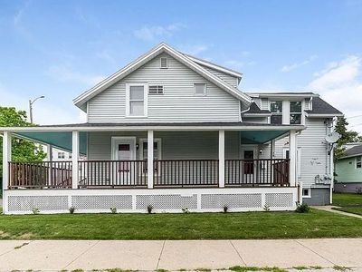 16 Billows St Unit 1