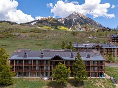 16 Hunter Hill Road #K202