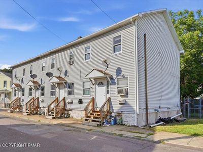 306 Carver St