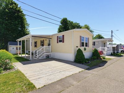 300 E Washington St Unit 11