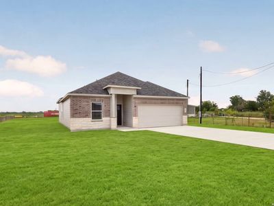 Property at 285 Medina Verde Dr, Natalia, TX