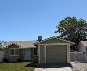 532 Sara Ln