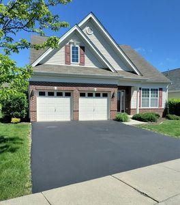 25 Sunflower St