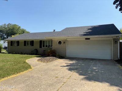 2048 Mayport Dr