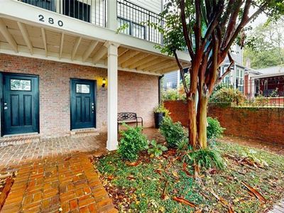 280 Logan St SE