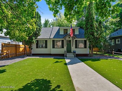 908 E Coeur D Alene Ave