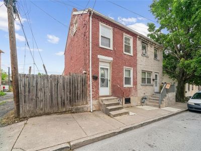29 W Liberty St