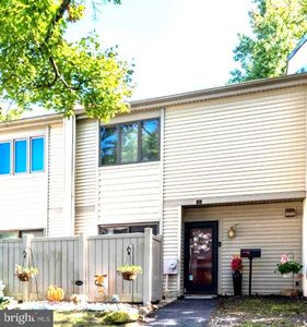 51 Twin Brooks Dr #51