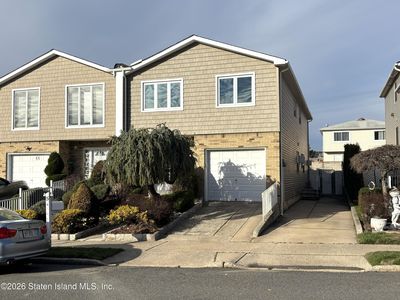 51 Elwood Ave