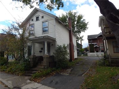 3 Pine St