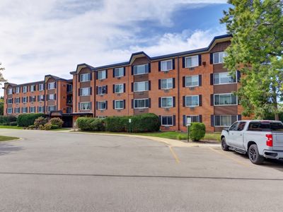 1206 S New Wilke Rd APT 403