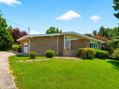 2219 Mitchell Dr