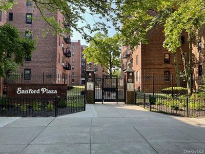 144-58 Sanford Avenue #57