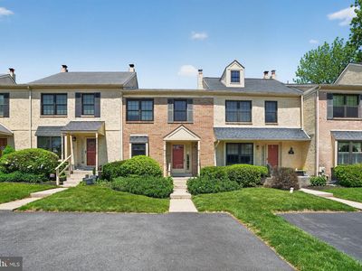 547 Canterbury Rd
