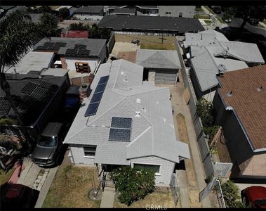 1729 E Hungerford St