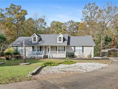 Property at 201 Nina Cir, Locust Grove, GA