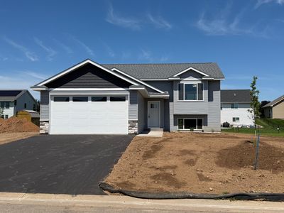 1625 Squirrel Way