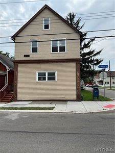 189 Center St