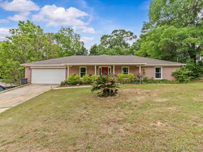 216 Rolling Pines Dr